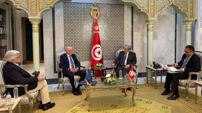 الجرندي لسفير الاتحاد الأوروبي: تونس حريصة على تعزيز التعاون والشراكة “في إطار الحوار وفي كنف احترام السيادة والتقيد بلياقة الخطاب”