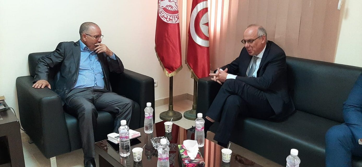 الطبوبي يستقبل سفير روسيا بتونس