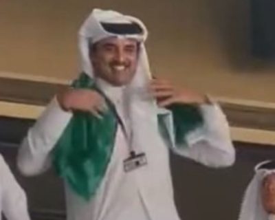 أمير قطر في المدرجات السعودية لدعم “الصقور الخضر” ضد الأرجنتين