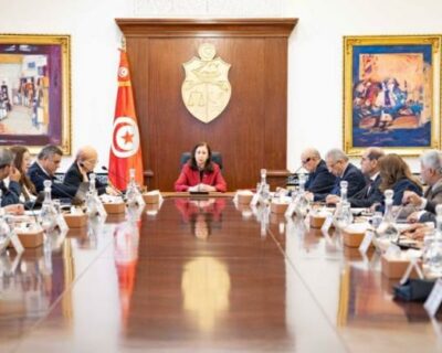 في مجلس وزاري .. رئيسة الحكومة التونسية تستعرض الملامح الكبرى لقانون المالية وميزانية الدولة لسنة 2026