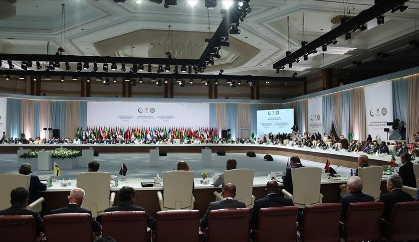 تحليل اخباري: قمة الدوحة .. هل تدفع “الصدمة الخليجية” إلى تسريع خطط الاستقلال النسبي عن “الحماية الأمريكية” ؟